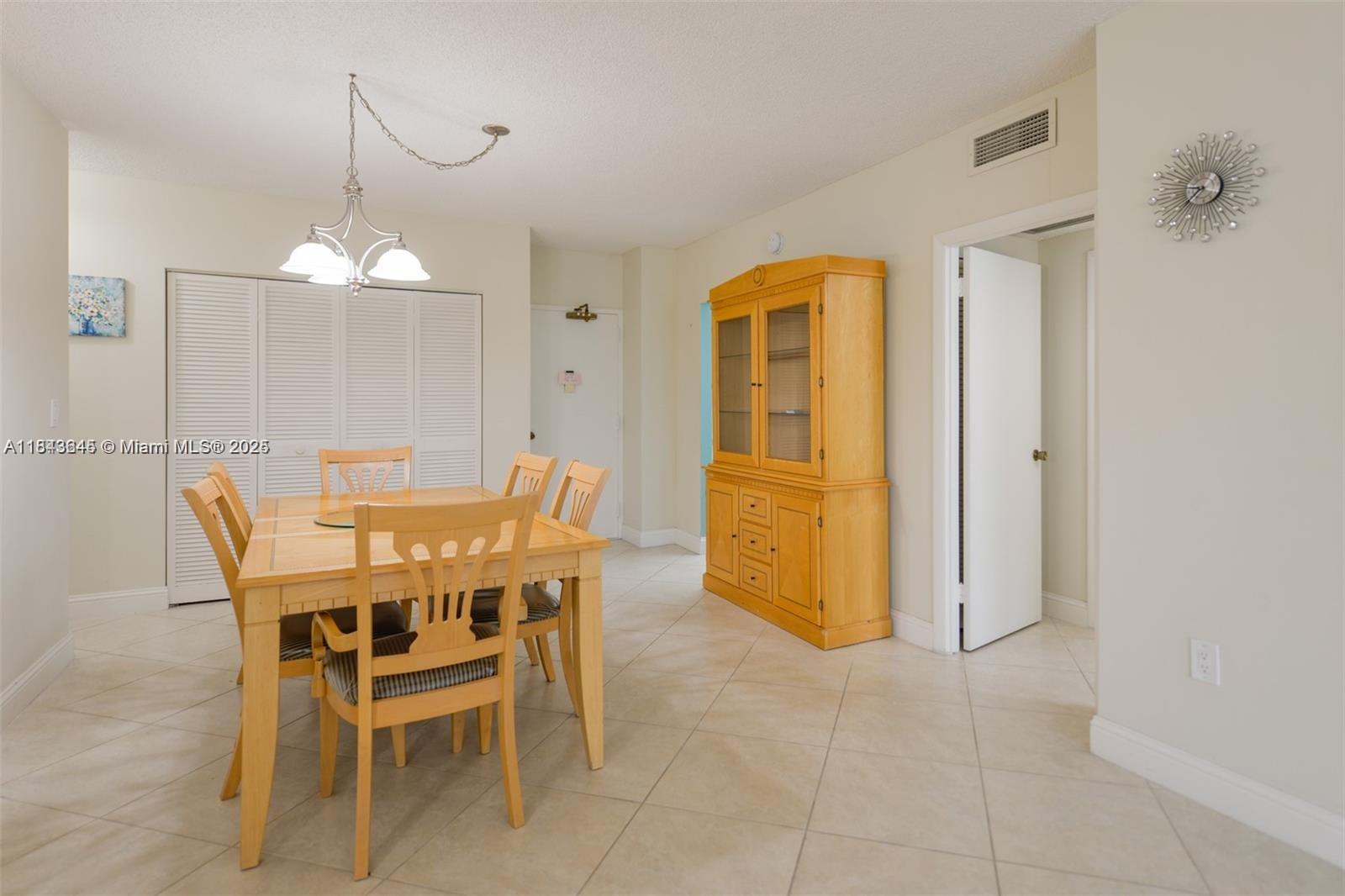 HEMISPHERES CONDO - Residential Lease