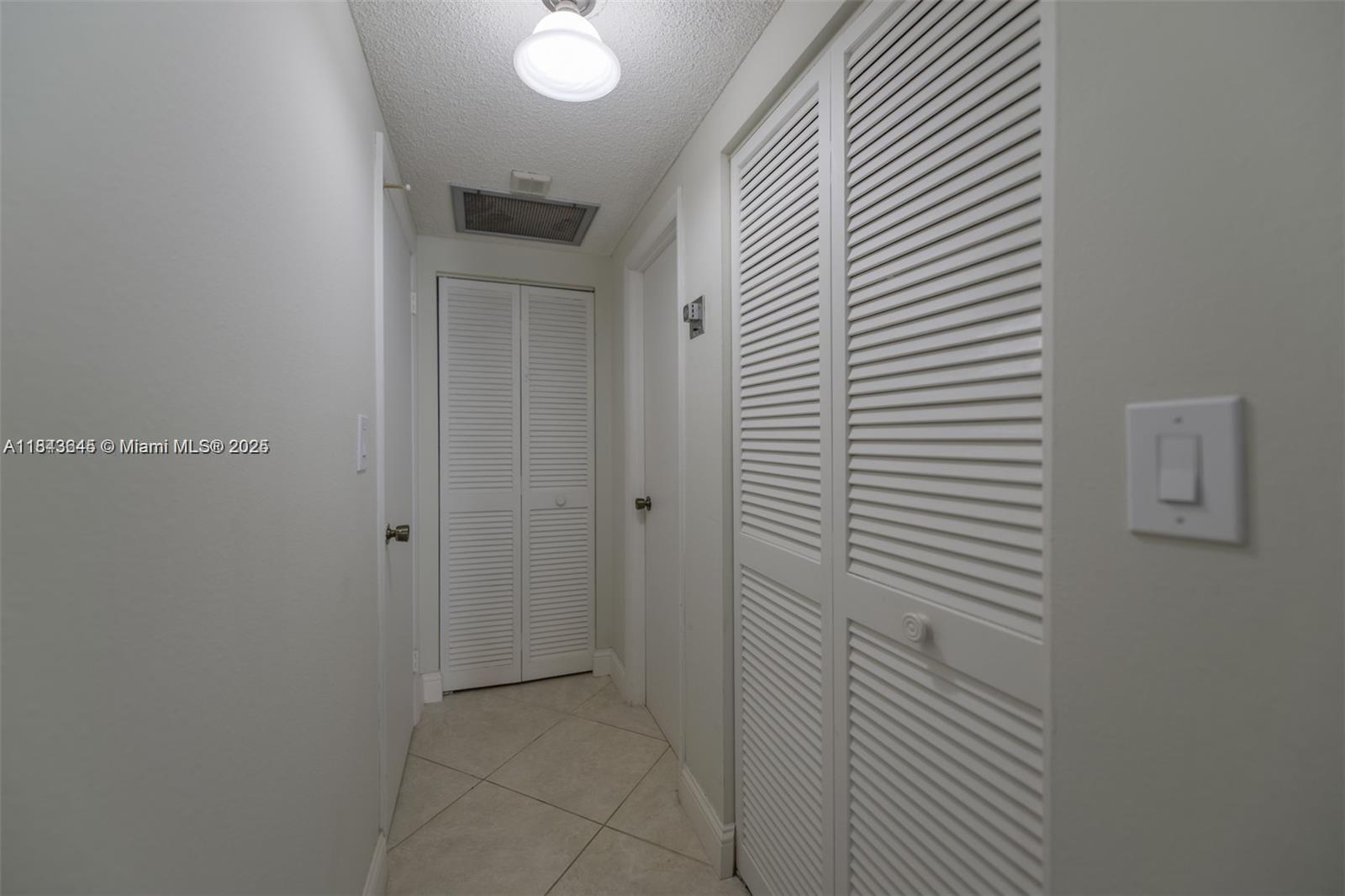 HEMISPHERES CONDO - Residential Lease