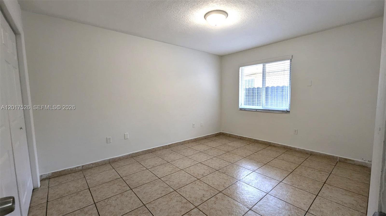 View photos, virtual tours, details... 3525 SW 25th Ter 1