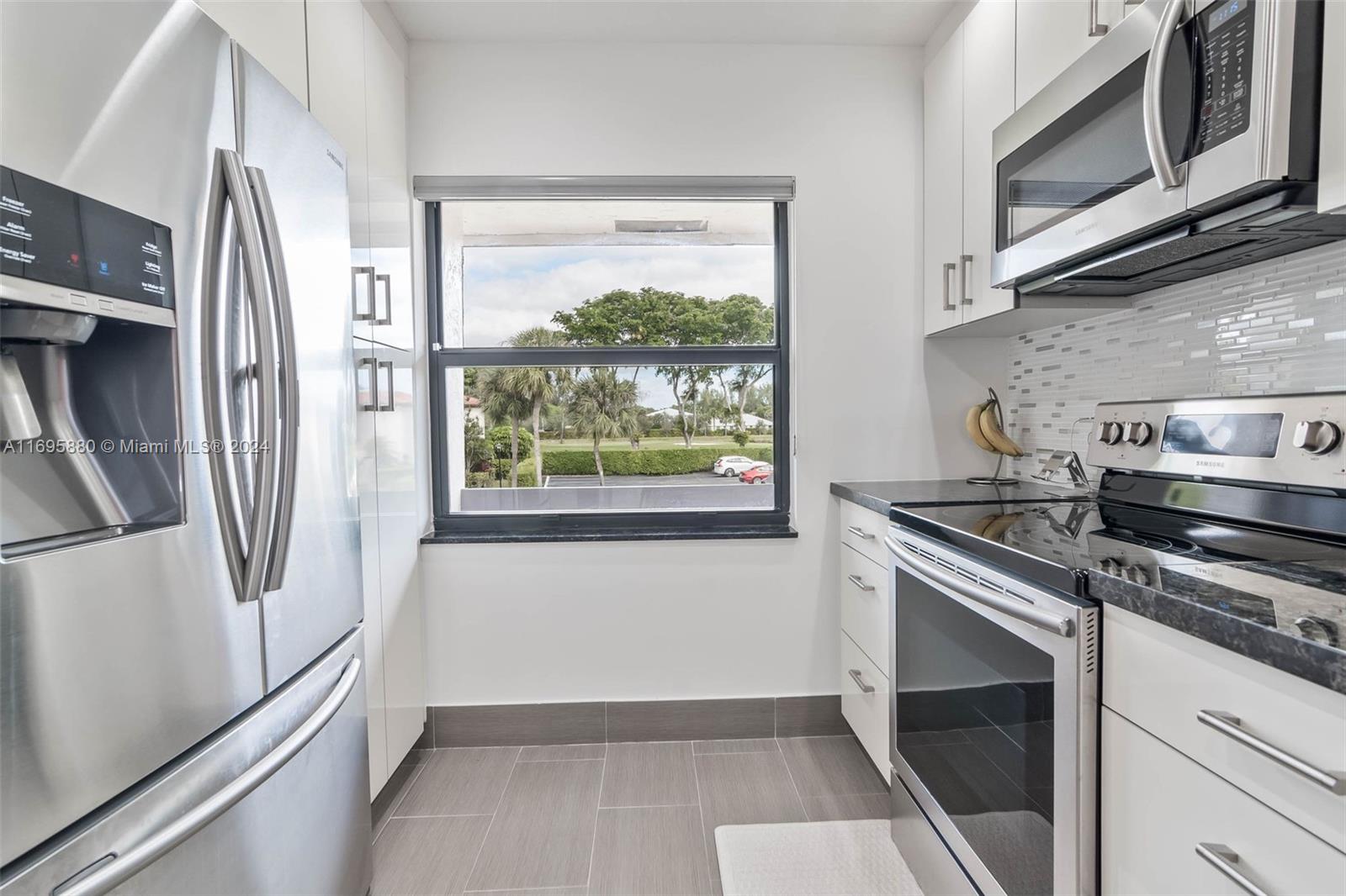 GREENS OF BOCA LAGO CONDO - Residential
