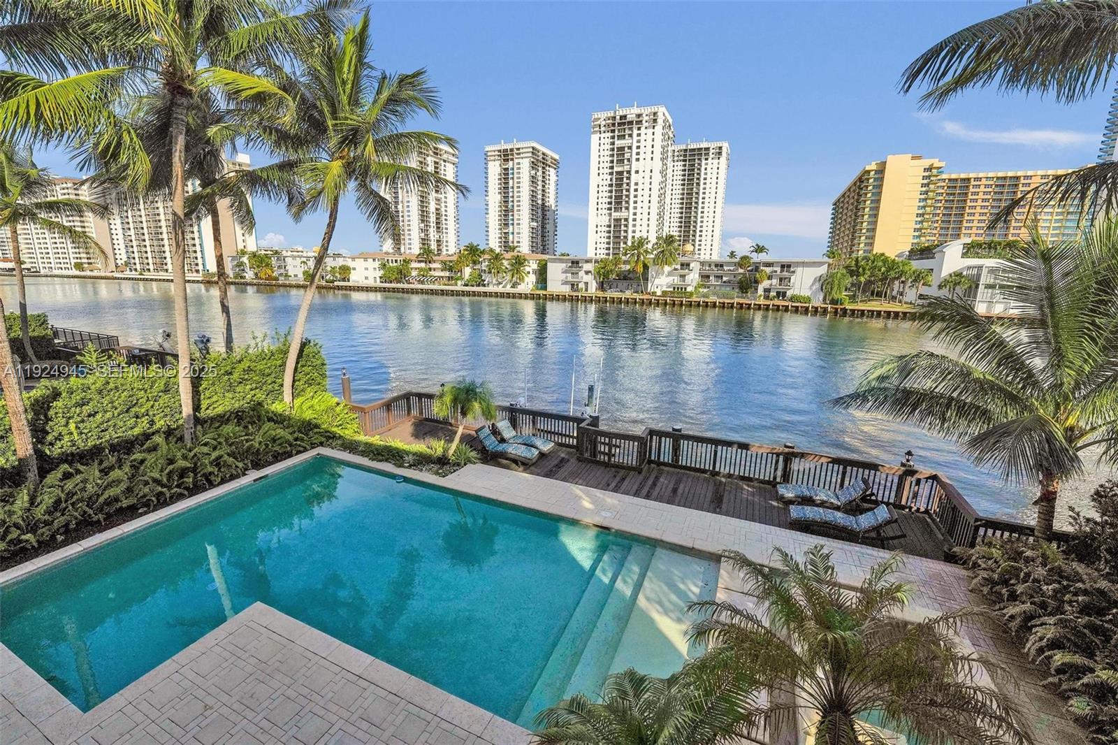 THREE ISLANDS 3RD SECTION - Residential