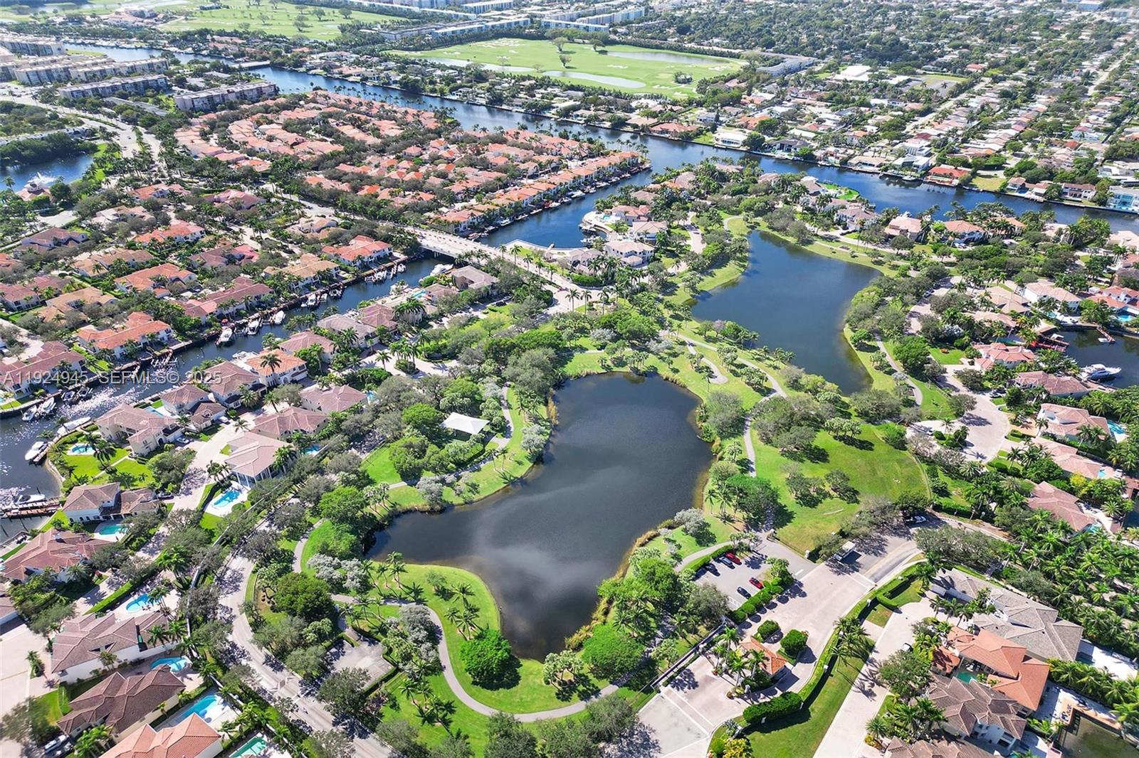 THREE ISLANDS 3RD SECTION - Residential