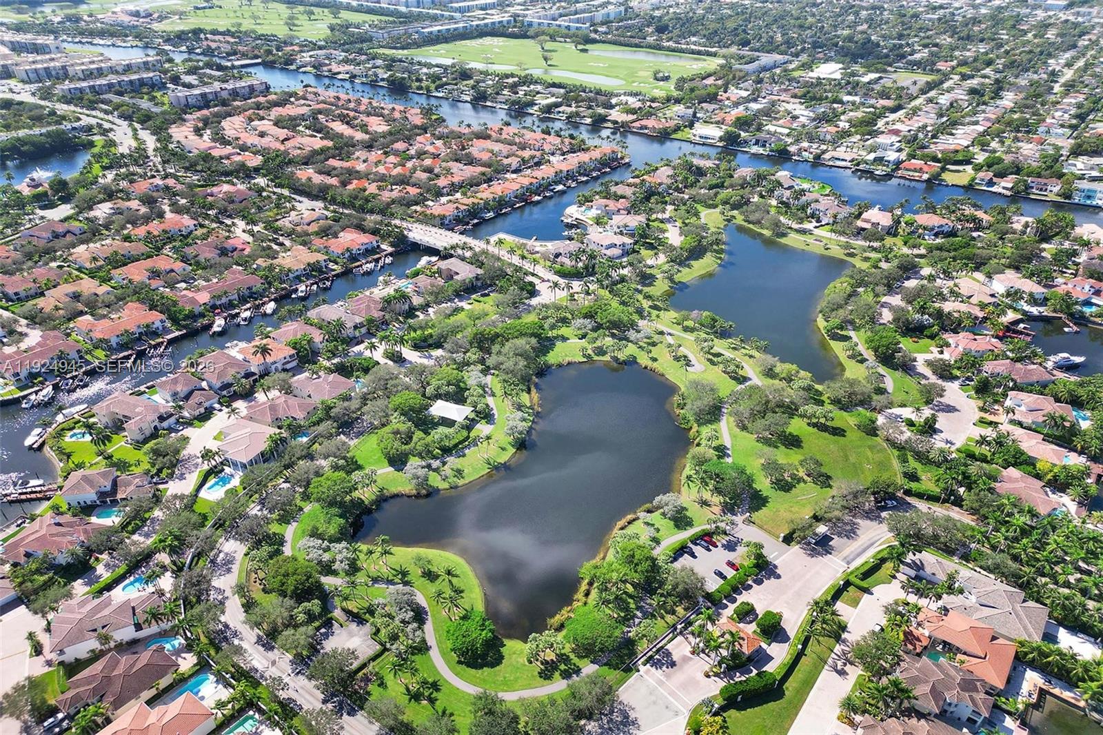 THREE ISLANDS 3RD SECTION - Residential