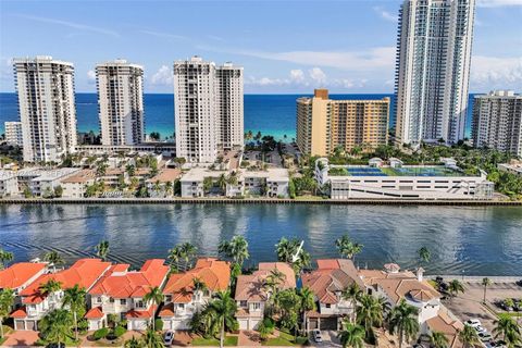 1575 Windjammer Way Hollywood FL 33019