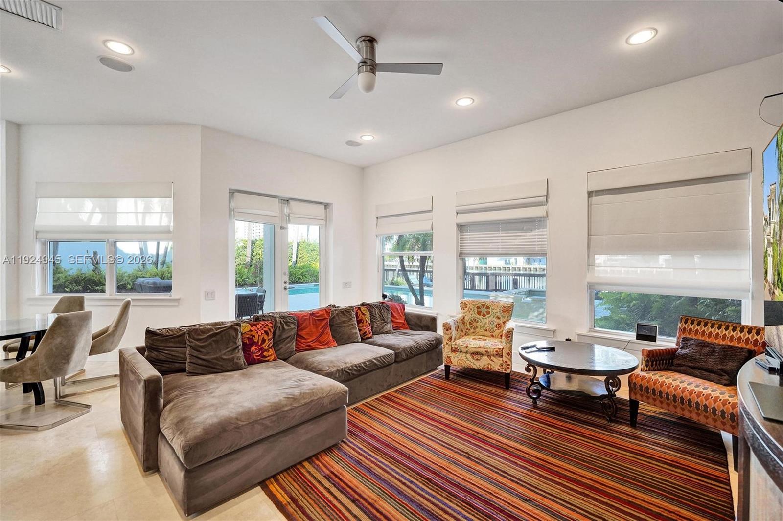 THREE ISLANDS 3RD SECTION - Residential