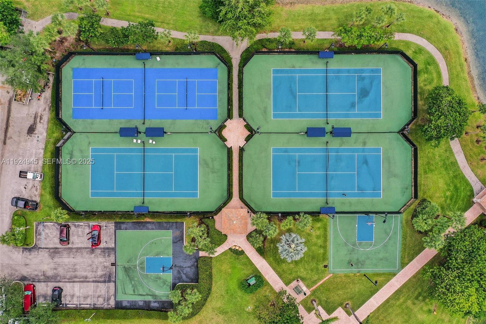 THREE ISLANDS 3RD SECTION - Residential