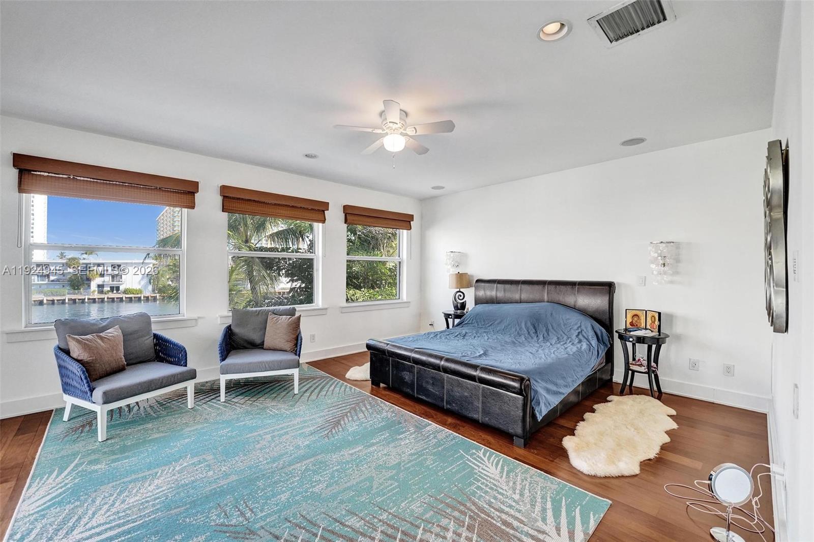 THREE ISLANDS 3RD SECTION - Residential