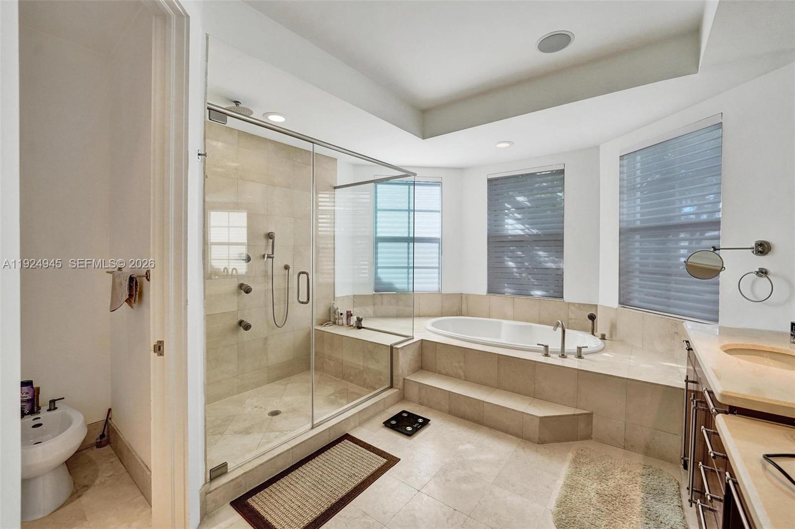 THREE ISLANDS 3RD SECTION - Residential