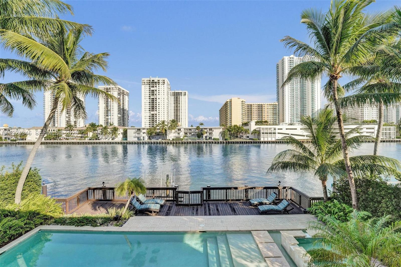 THREE ISLANDS 3RD SECTION - Residential