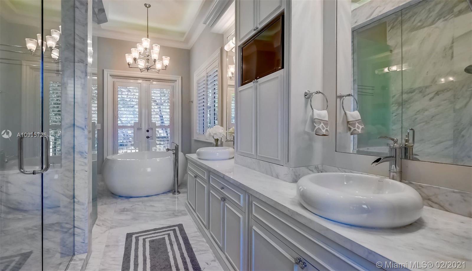 HELMS COUNTRY ESTATES RE- - Residential