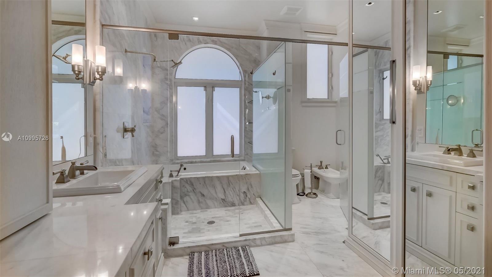 HELMS COUNTRY ESTATES RE- - Residential