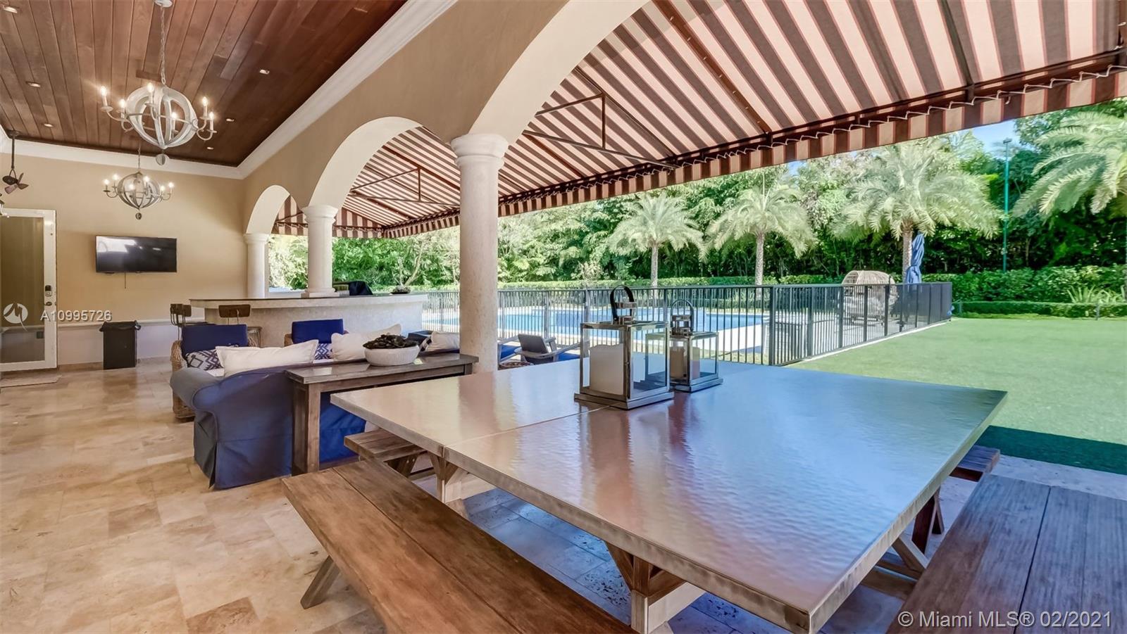 HELMS COUNTRY ESTATES RE- - Residential