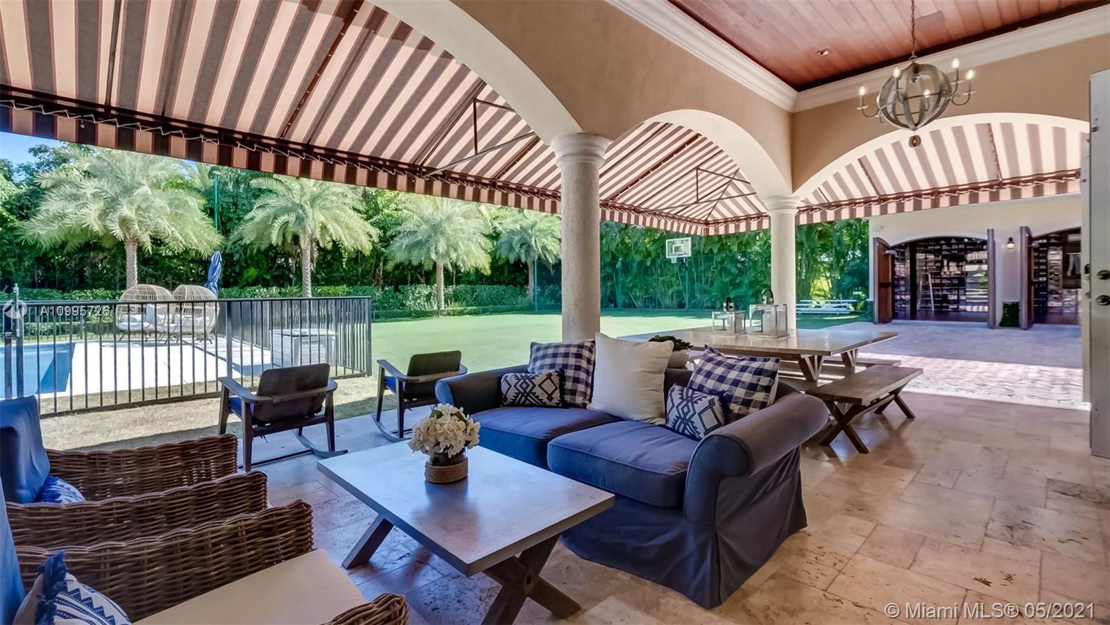HELMS COUNTRY ESTATES RE- - Residential
