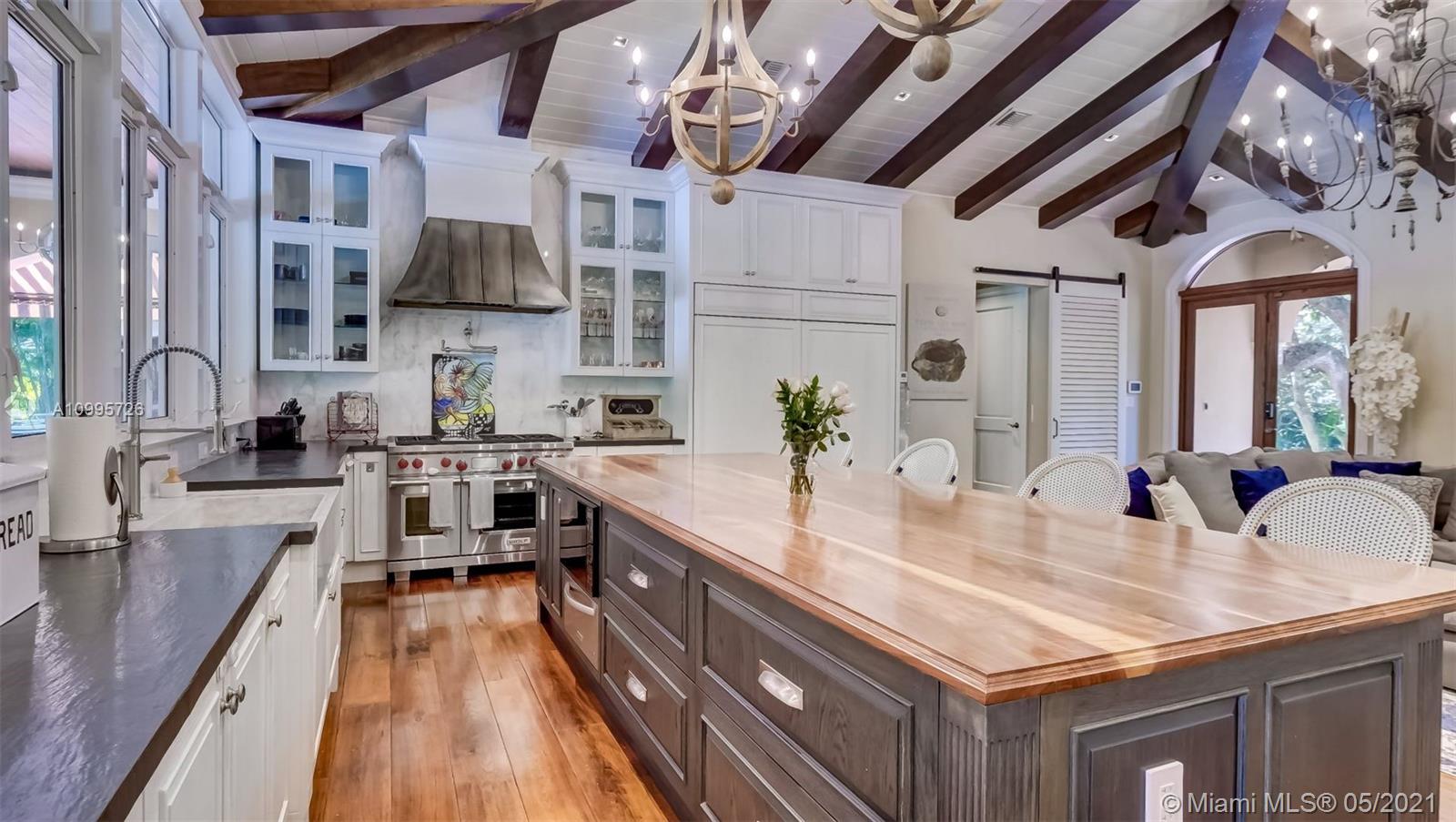 HELMS COUNTRY ESTATES RE- - Residential
