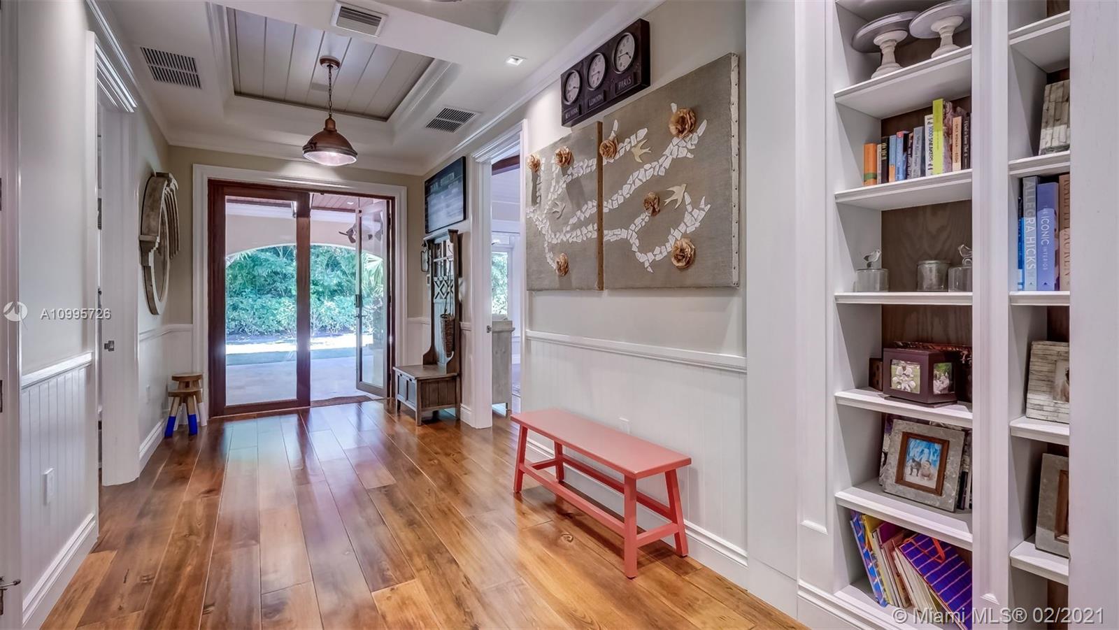HELMS COUNTRY ESTATES RE- - Residential
