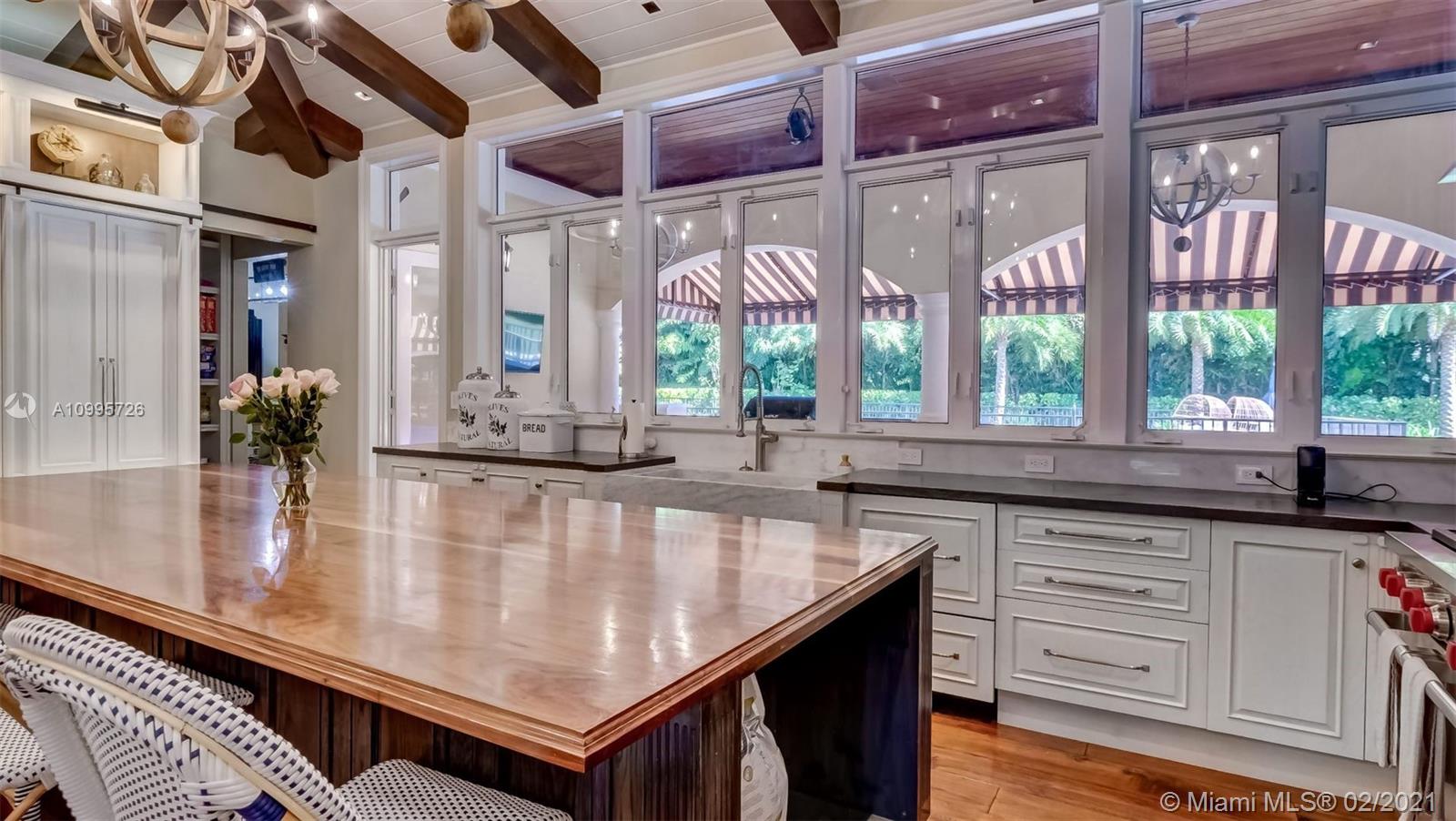 HELMS COUNTRY ESTATES RE- - Residential