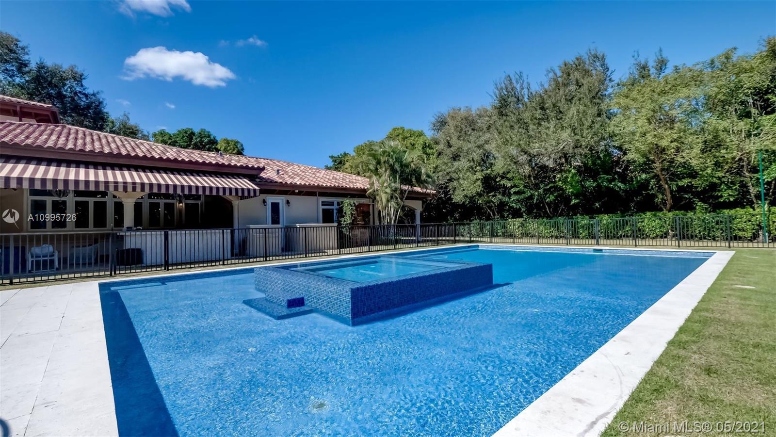 HELMS COUNTRY ESTATES RE- - Residential