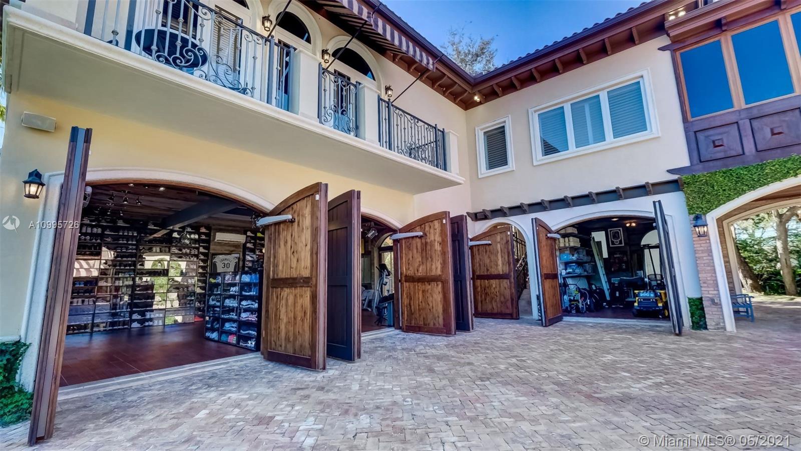 HELMS COUNTRY ESTATES RE- - Residential