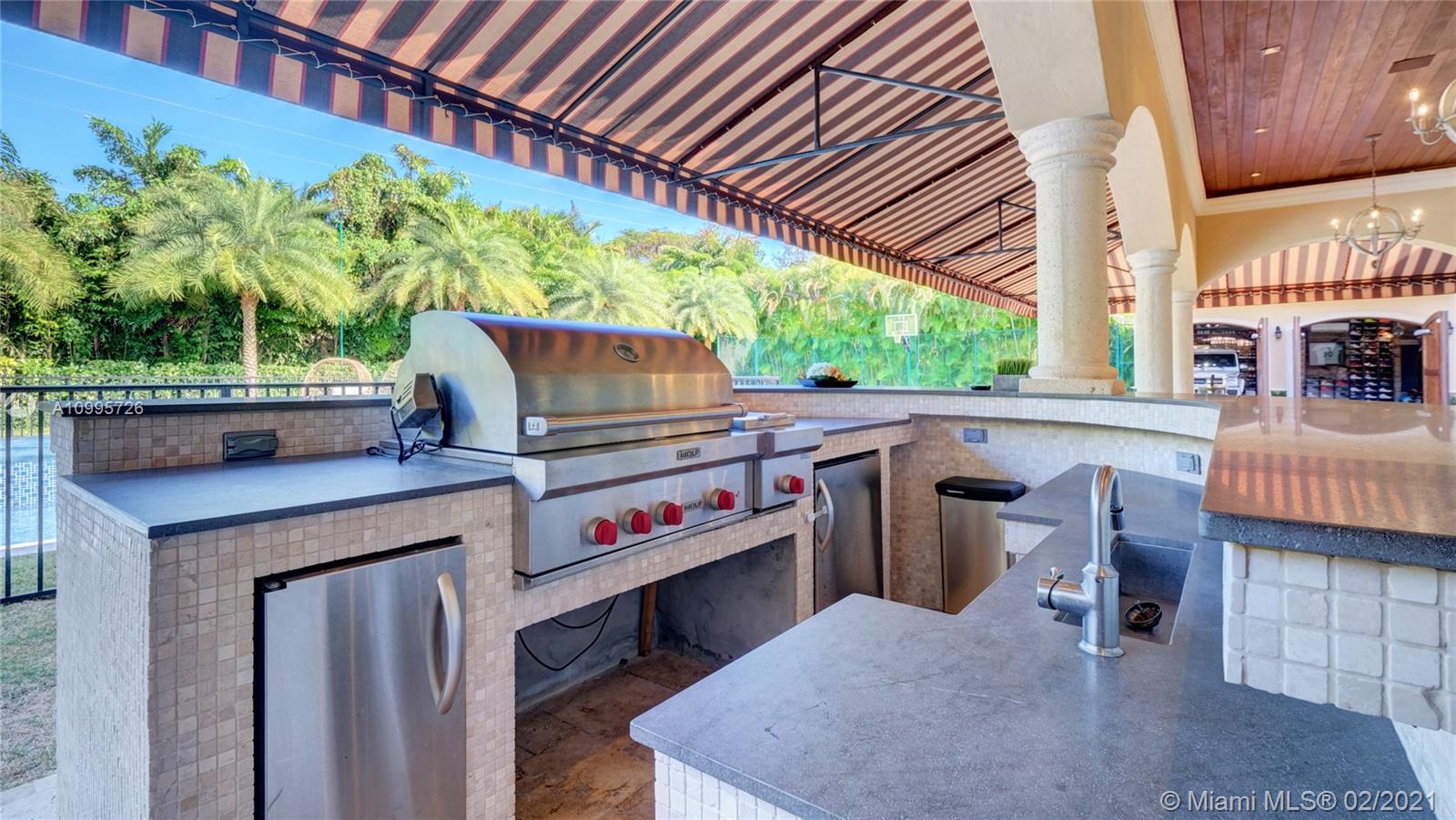 HELMS COUNTRY ESTATES RE- - Residential