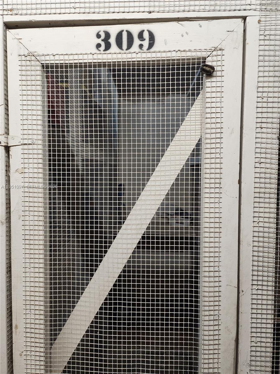 ARROWHEAD CONDO NO II - Residential