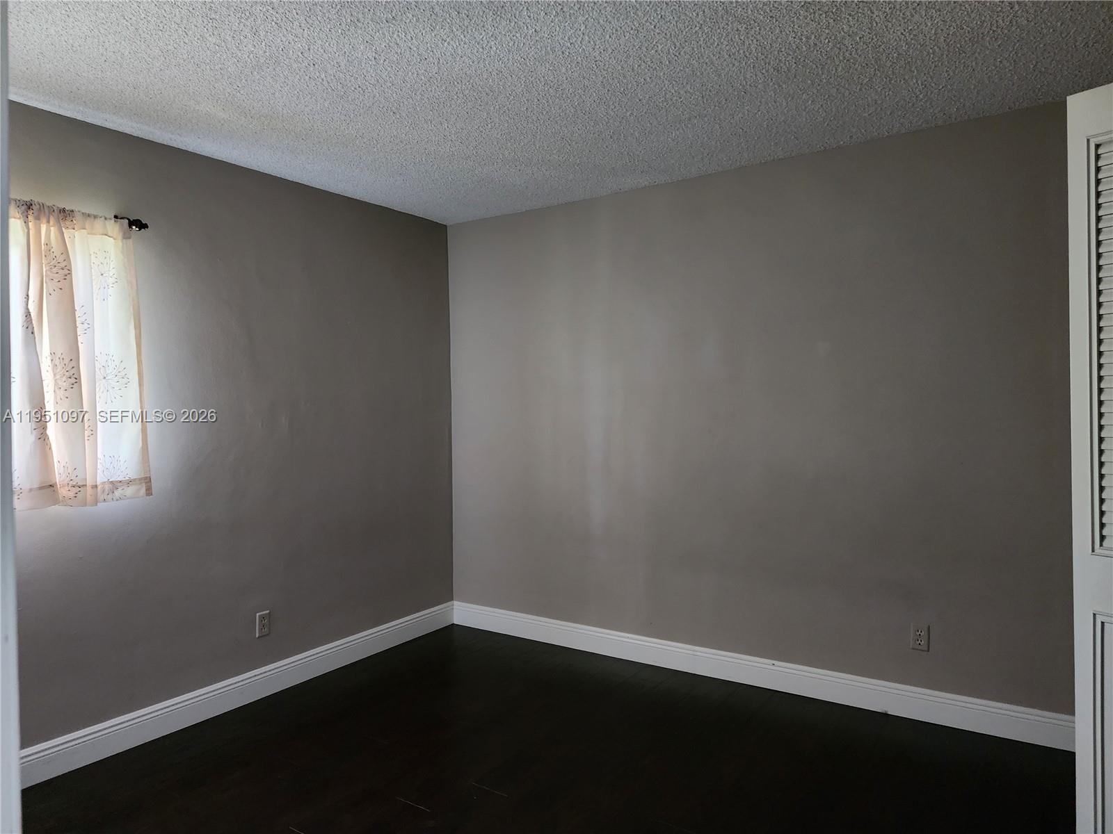 ARROWHEAD CONDO NO II - Residential