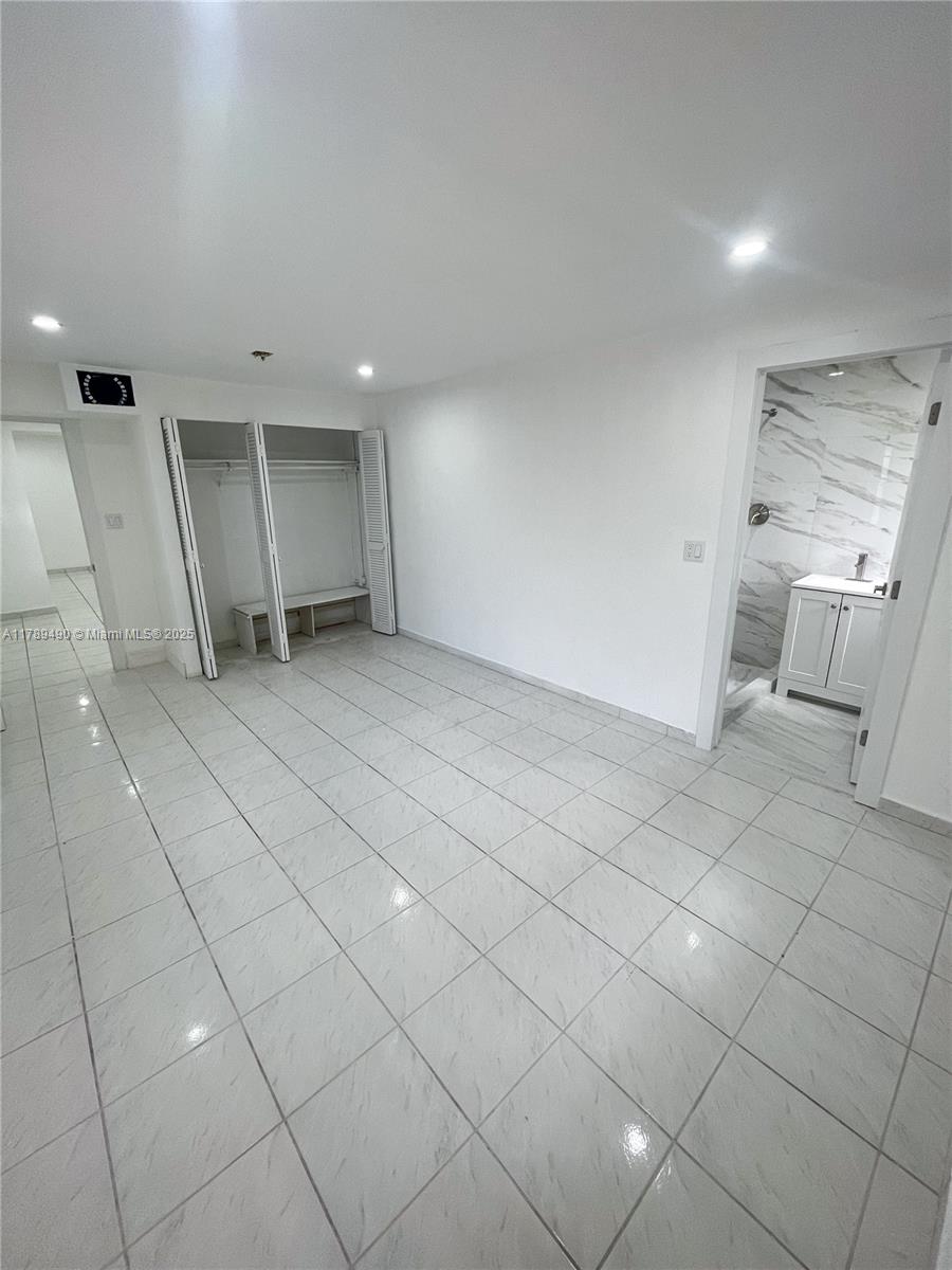 421 NW 33rd Ave