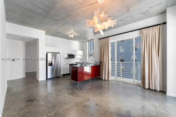133 NE 2nd Ave 801