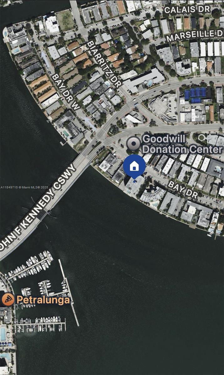 VILLA BAY VISTA CONDO - Residential