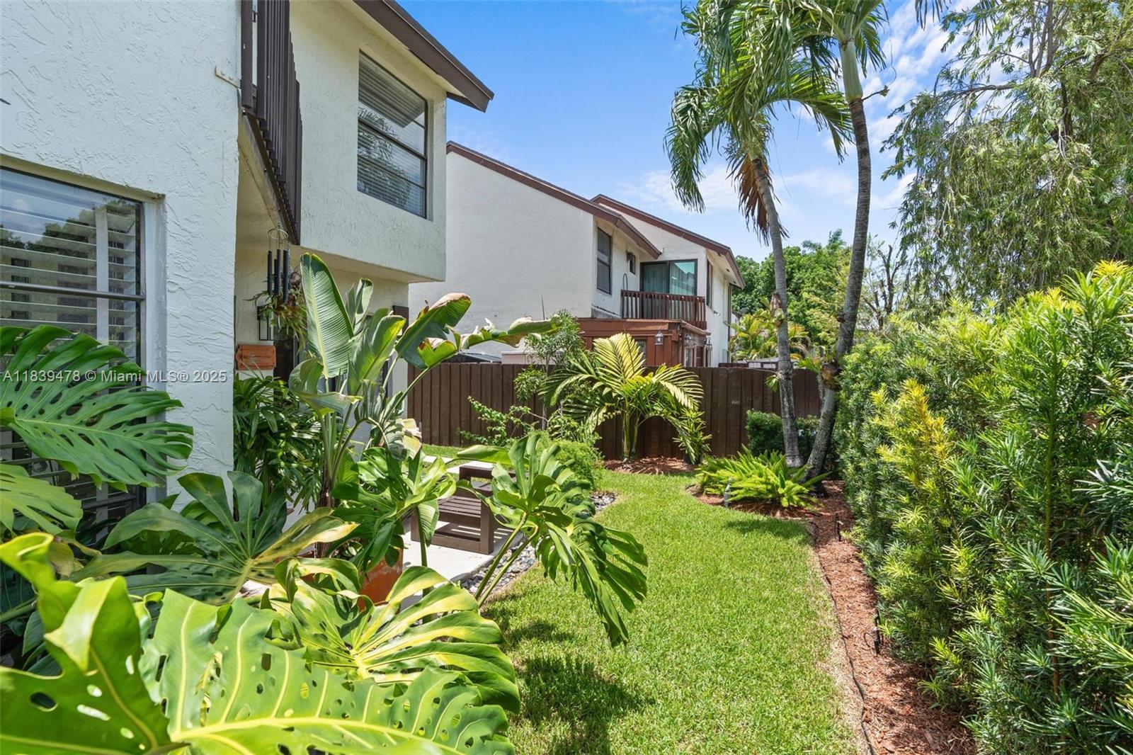 640 NW 98th Ct 640