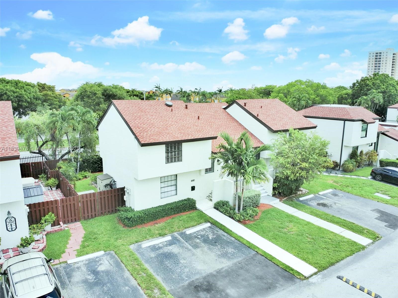 640 NW 98th Ct 640