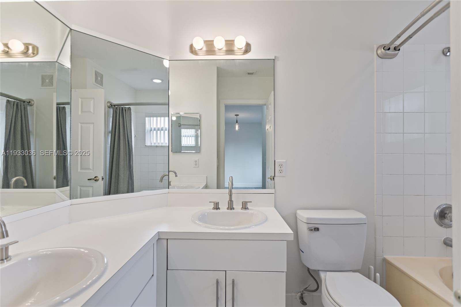 PEMBROKE ISLES 1 - Residential Lease