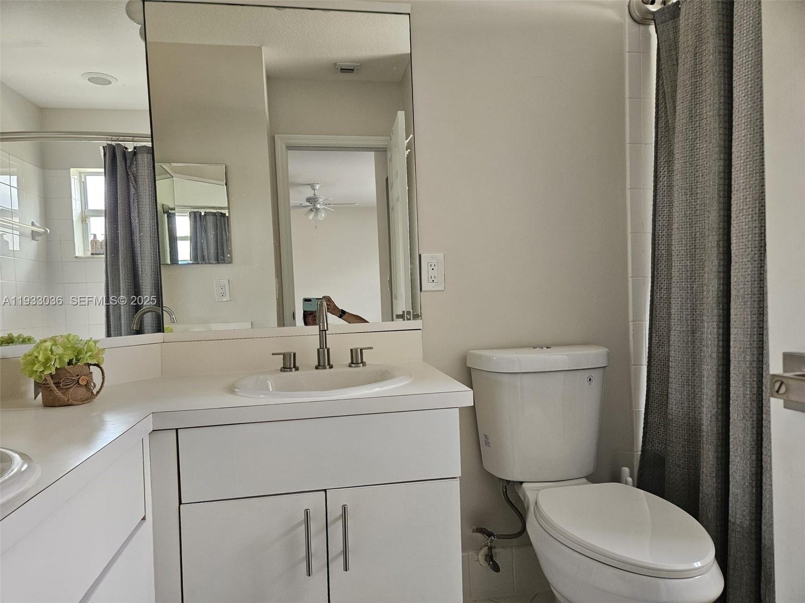 PEMBROKE ISLES 1 - Residential Lease