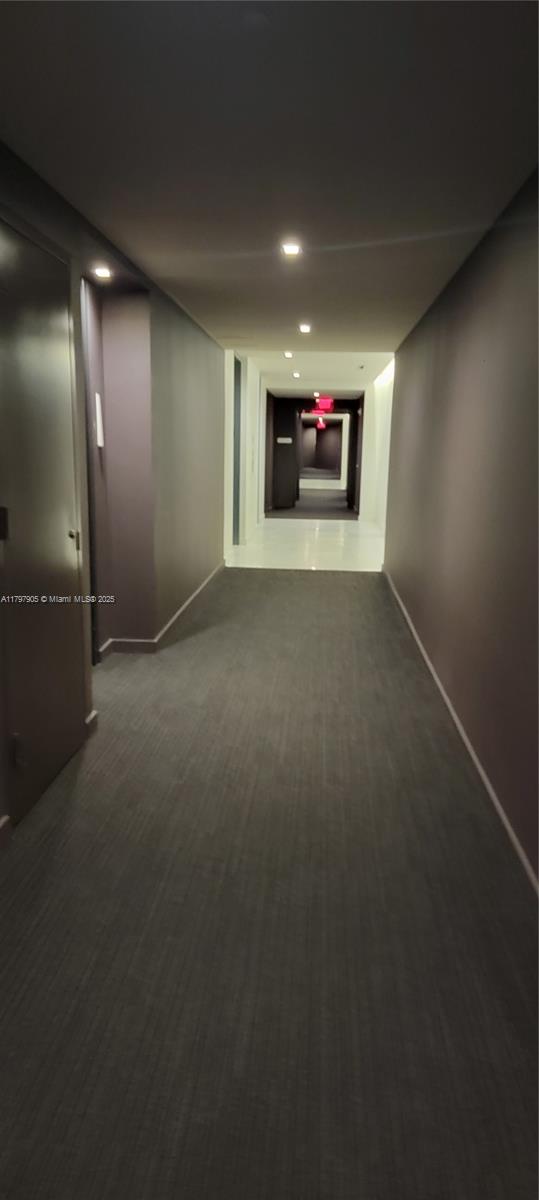 REACH CONDO - Residential
