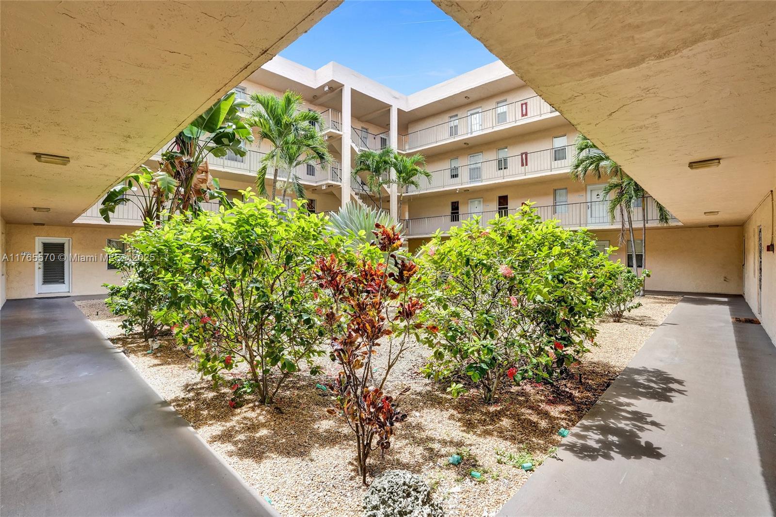 SOMERSET NO 3 CONDO - Residential