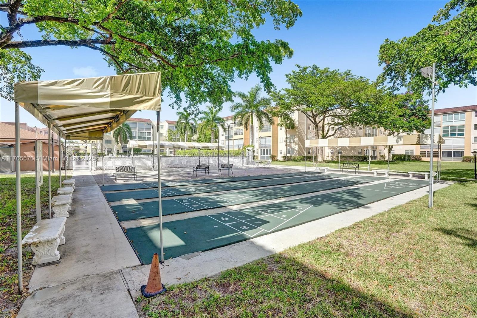 SOMERSET NO 3 CONDO - Residential