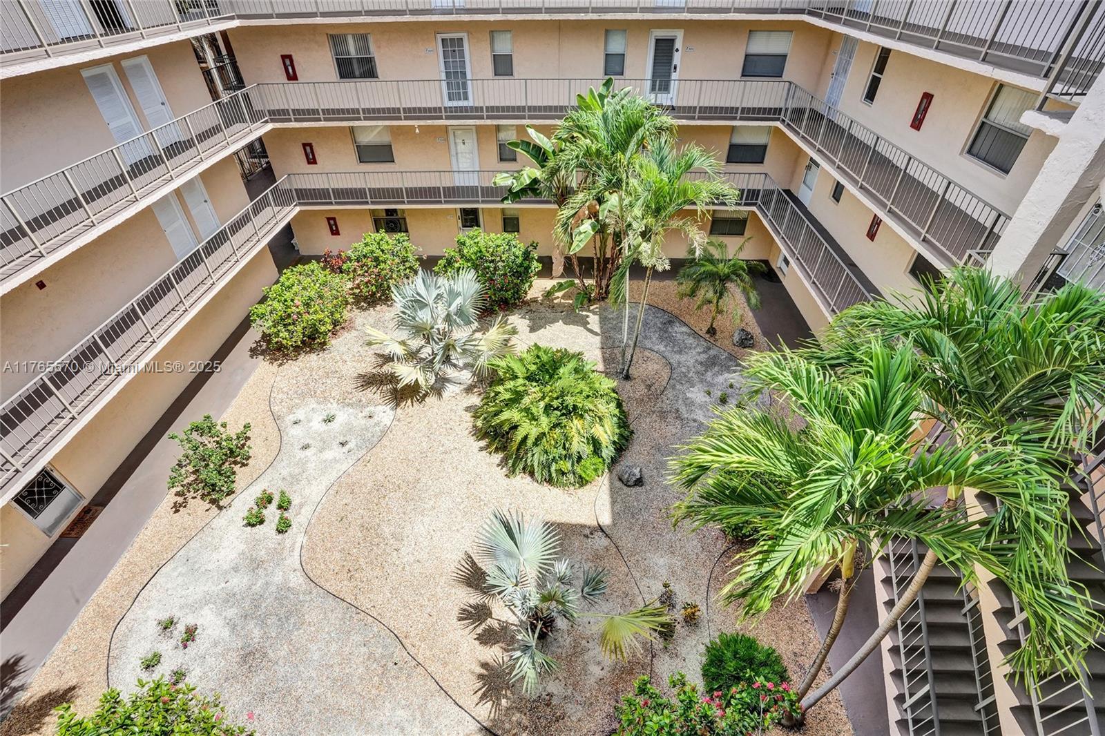 SOMERSET NO 3 CONDO - Residential