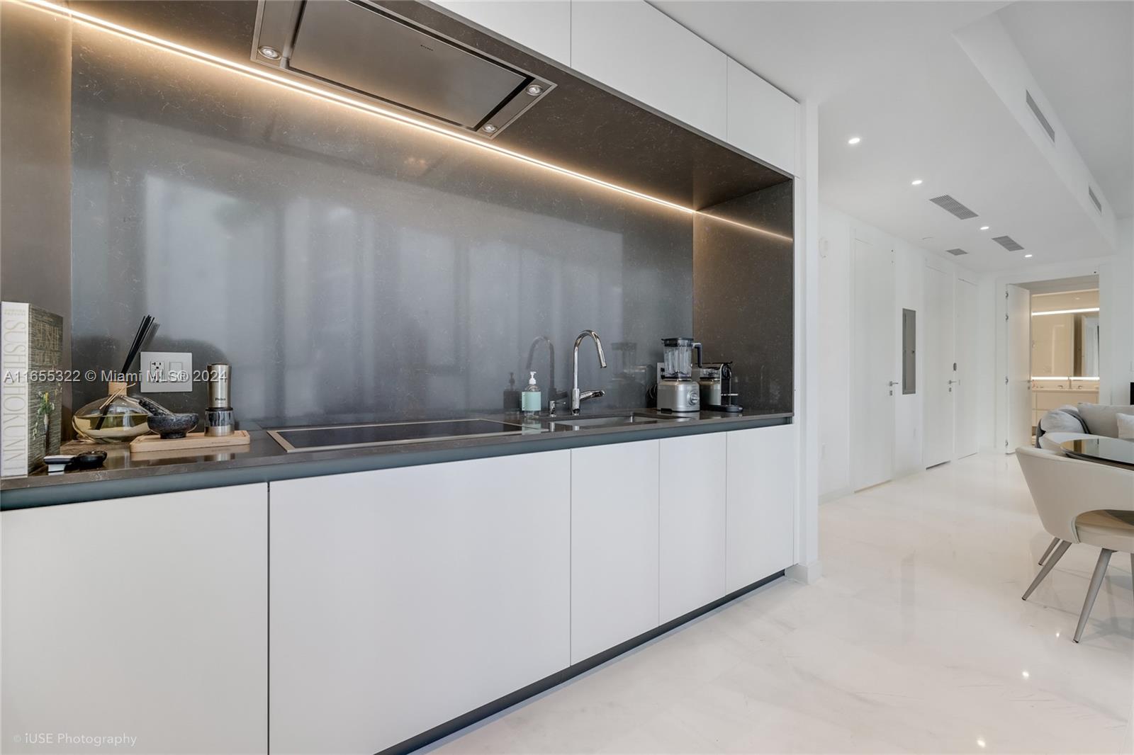 300 Biscayne Blvd Way 706, Miami, Broward County, Florida - 1 Bedrooms  
2 Bathrooms - 