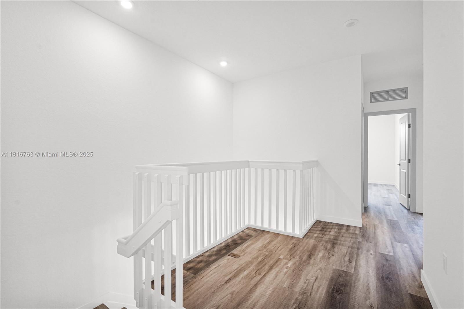CHLOES ESTATES - Residential