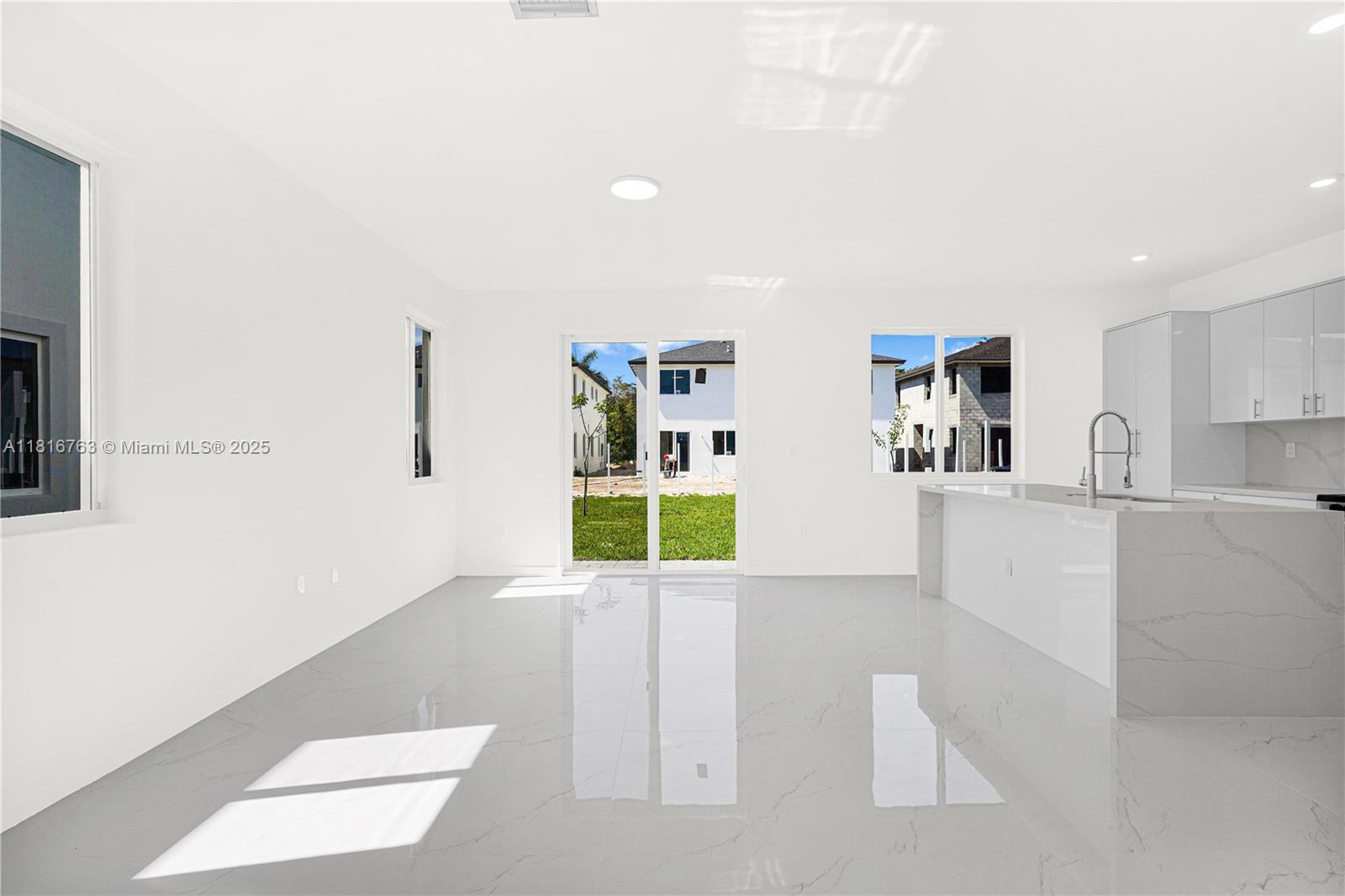 CHLOES ESTATES - Residential