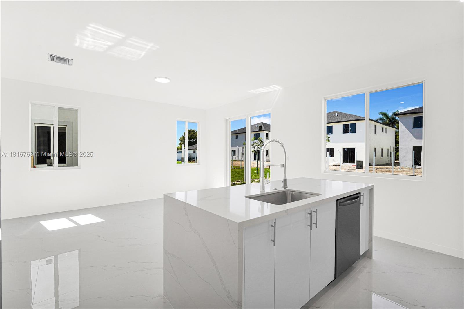 CHLOES ESTATES - Residential