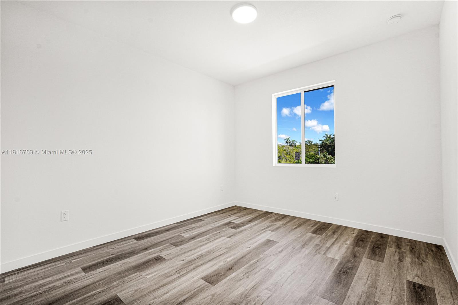 CHLOES ESTATES - Residential