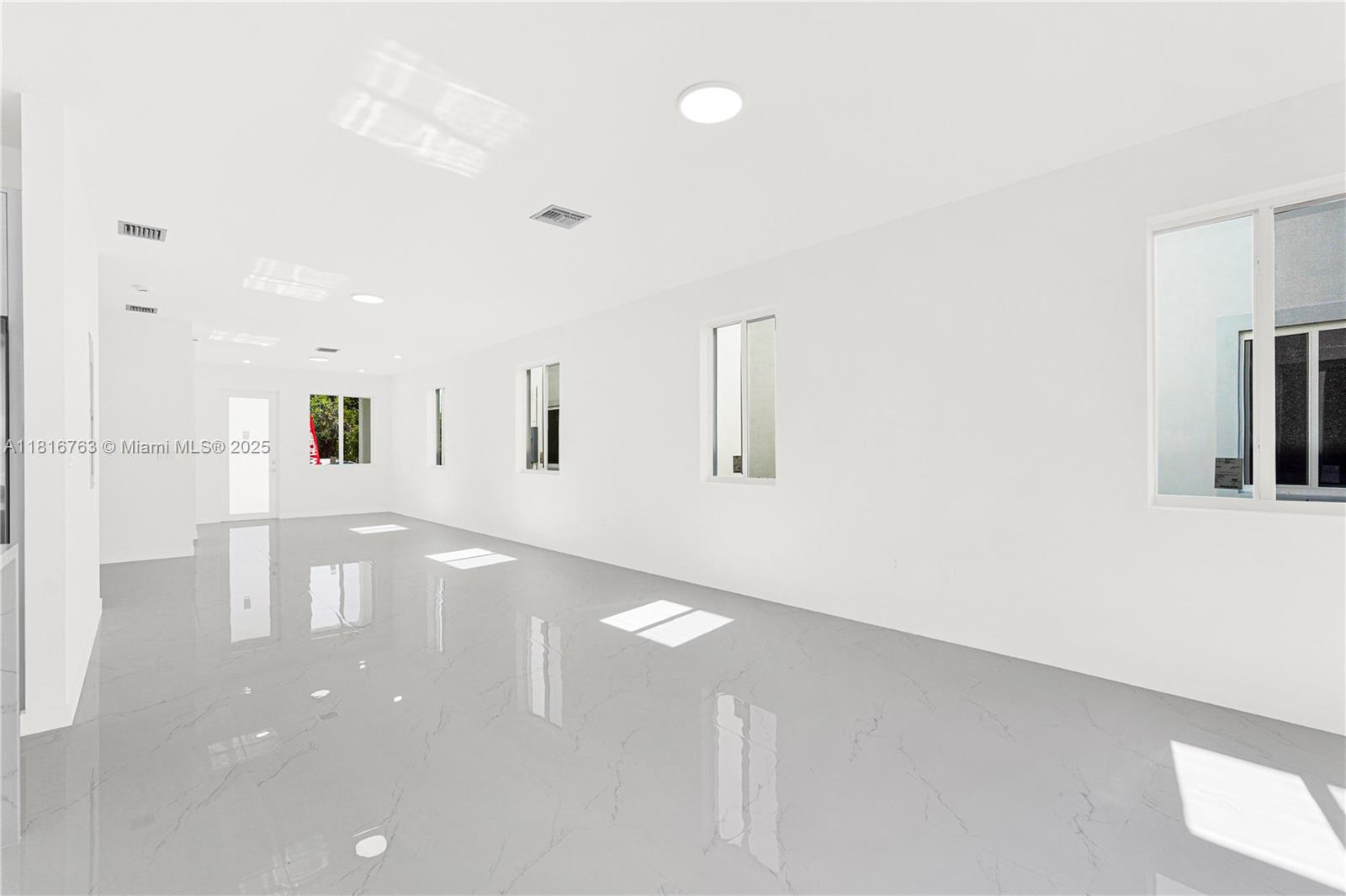 CHLOES ESTATES - Residential