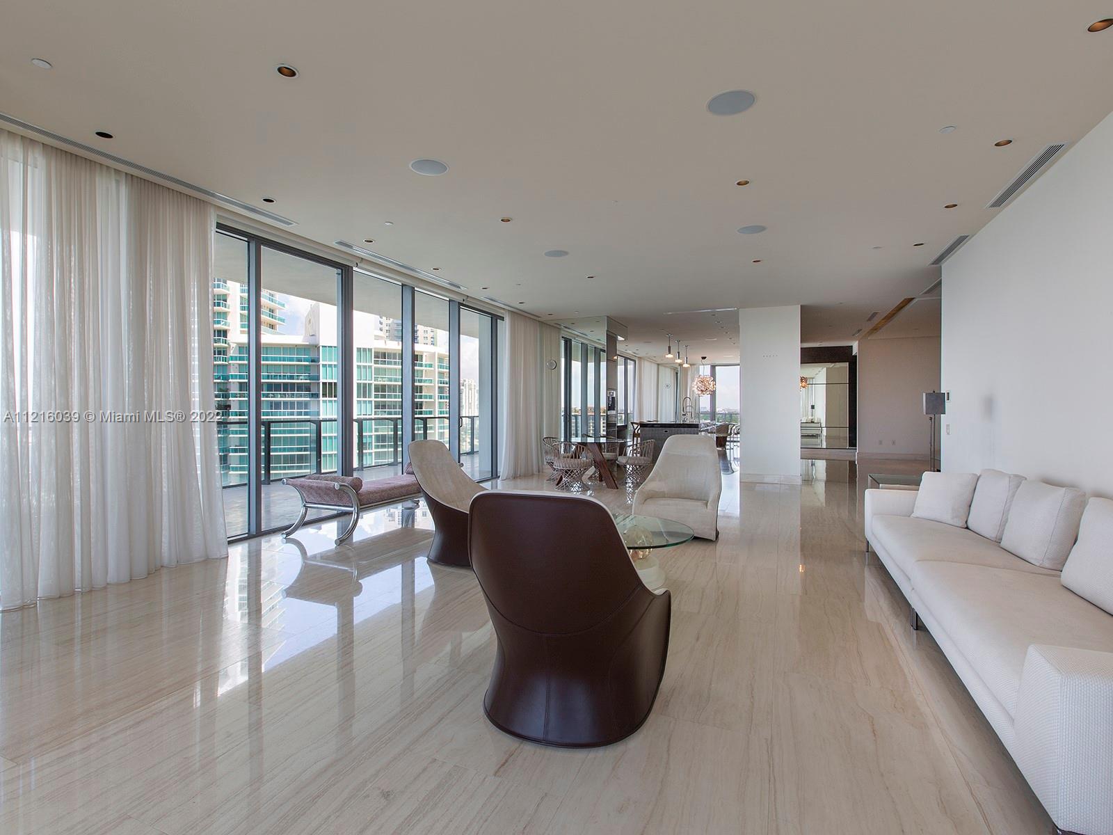 800 S Pointe Dr 1204