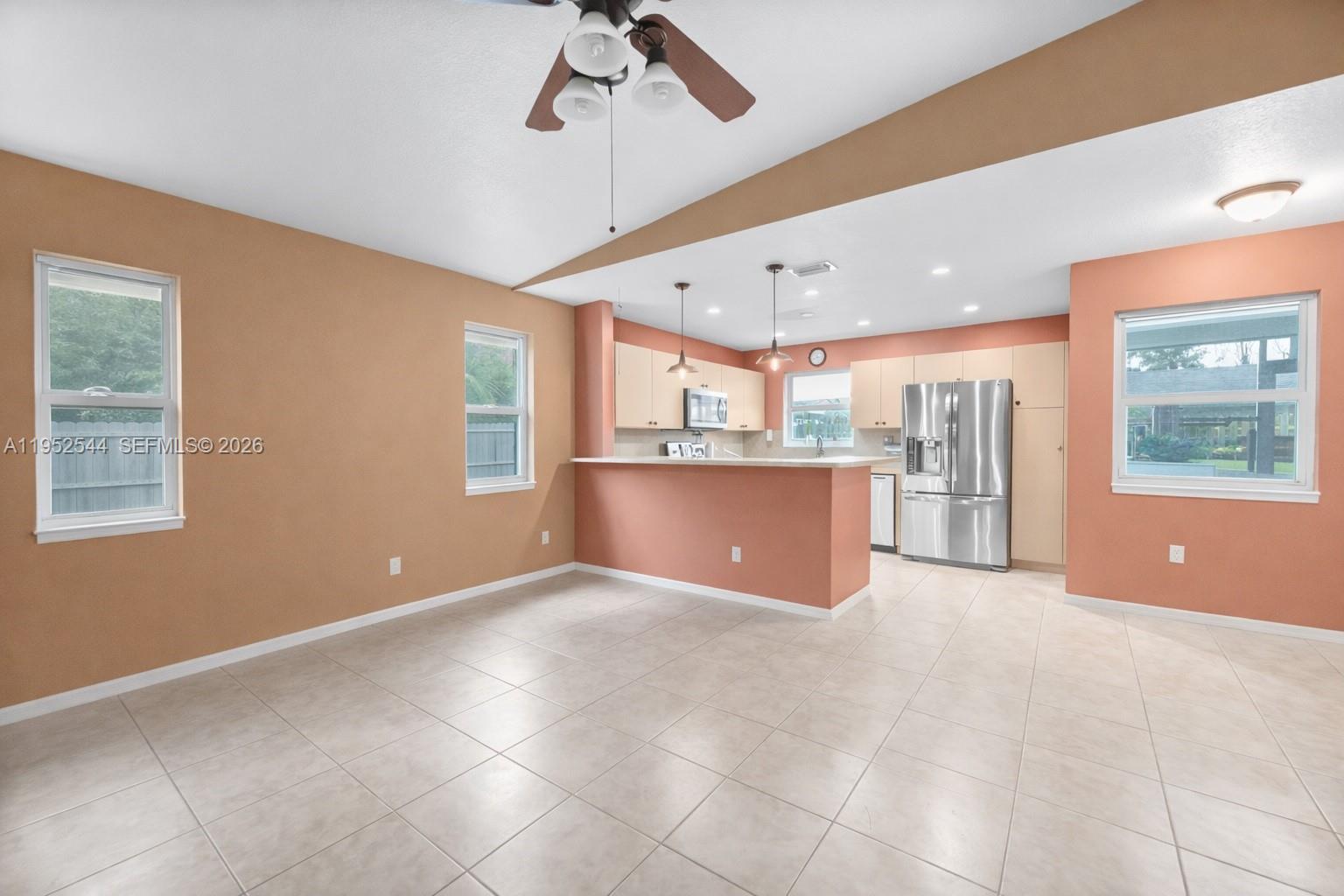 SEA PINES ESTATES - Residential