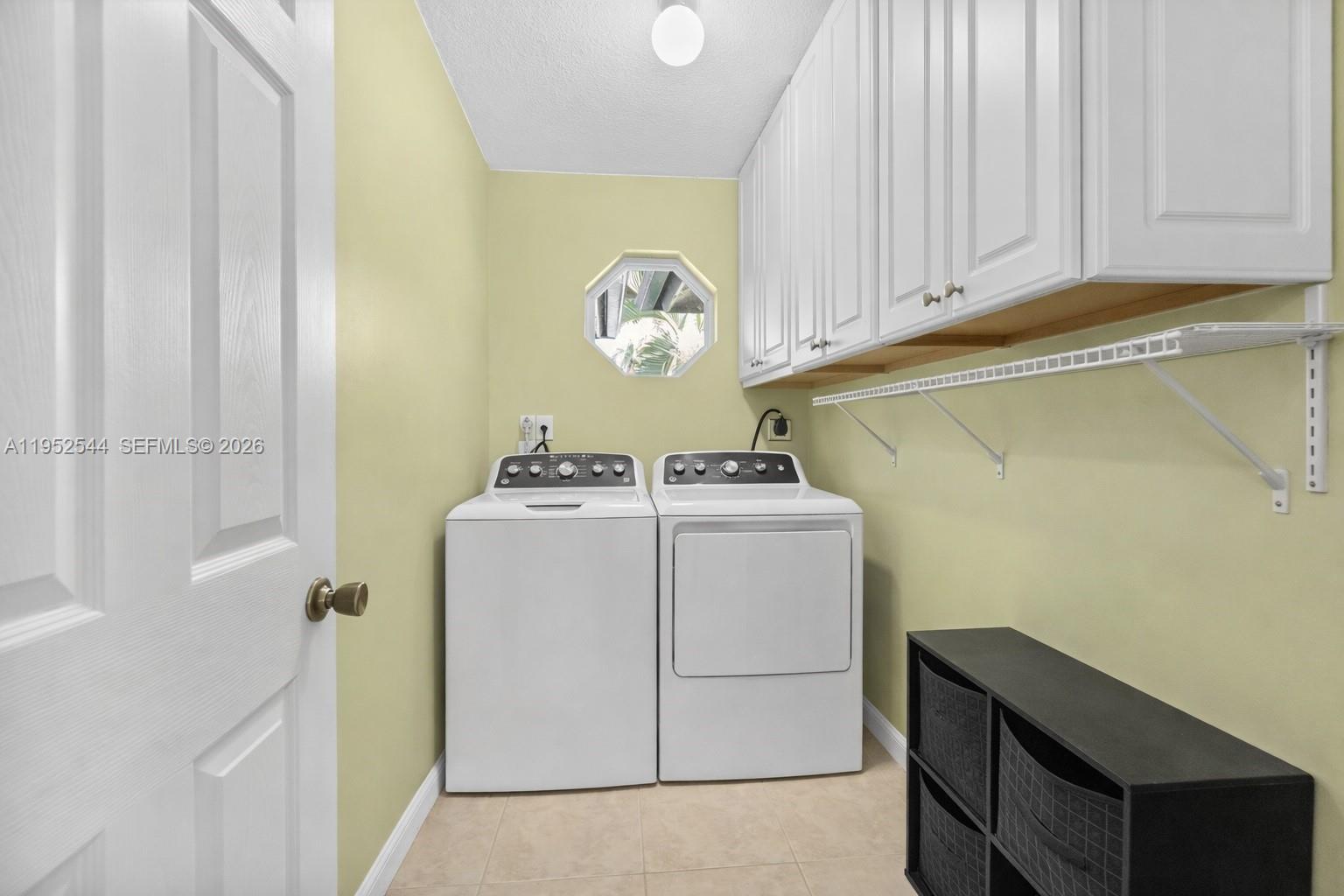 SEA PINES ESTATES - Residential