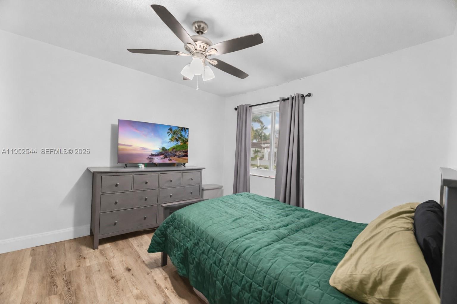 SEA PINES ESTATES - Residential