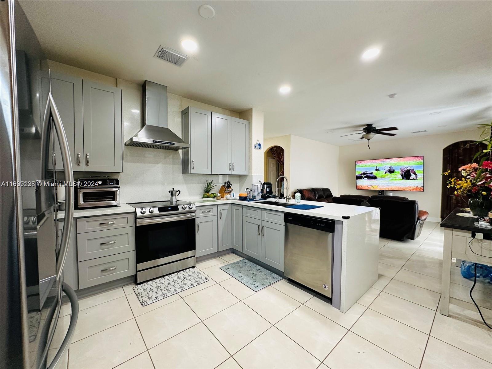 CAMINO REAL ESTATES 1ST A - Residential
