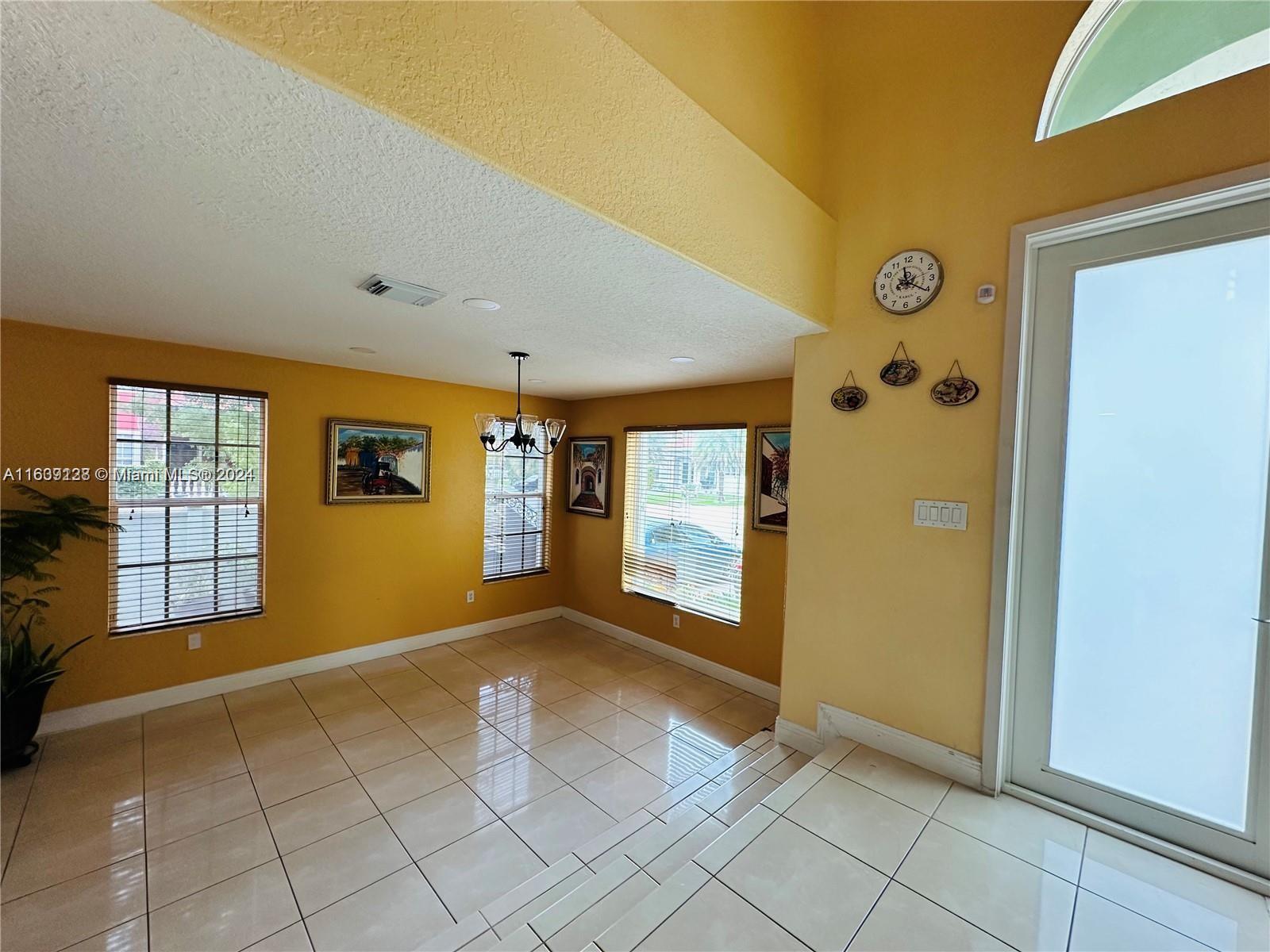 CAMINO REAL ESTATES 1ST A - Residential