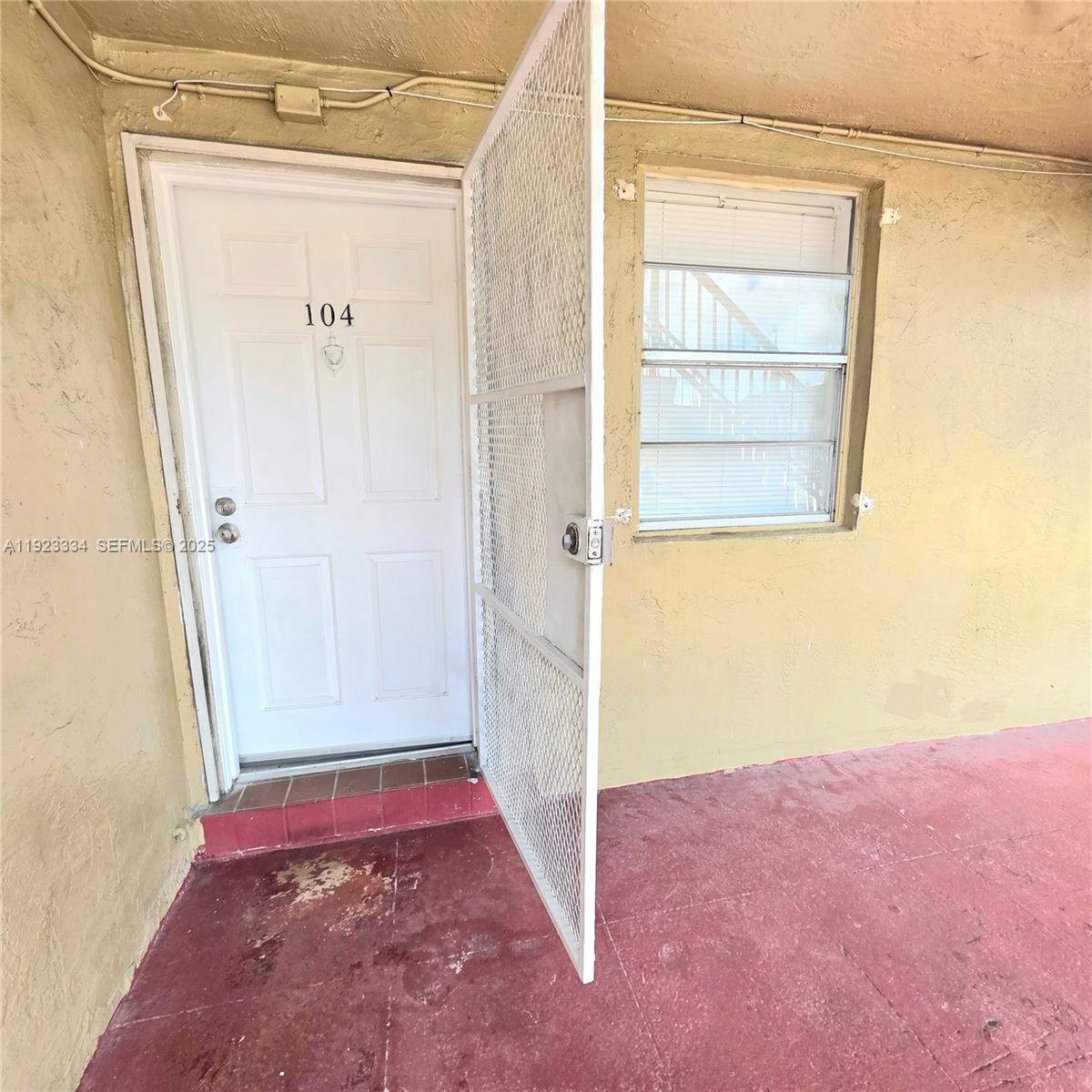 NEW WORLD CONDO APTS II - Residential Lease