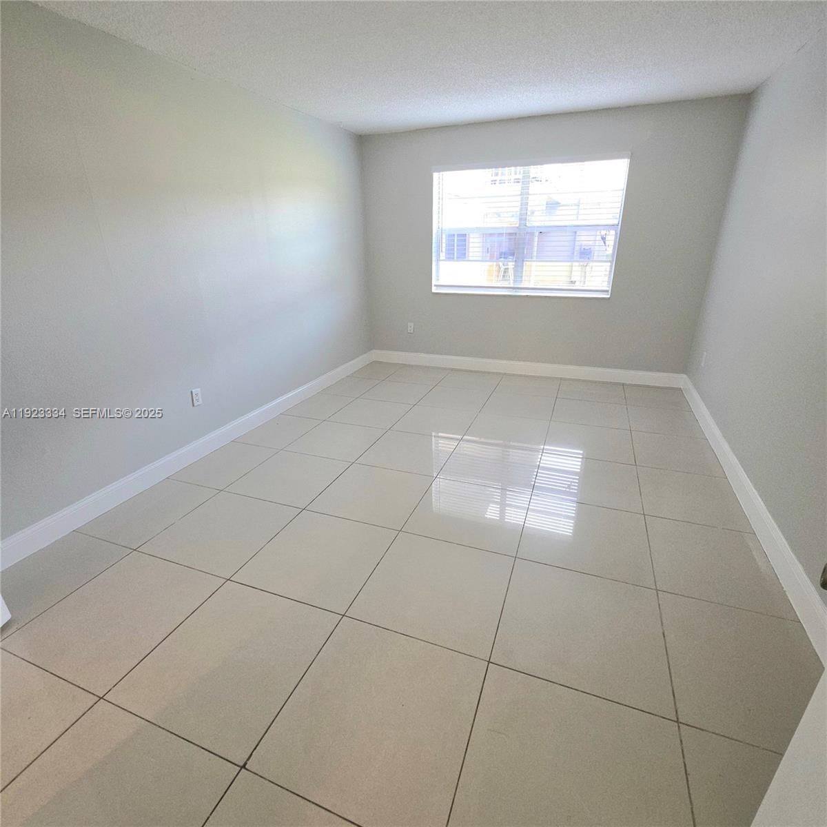 NEW WORLD CONDO APTS II - Residential Lease